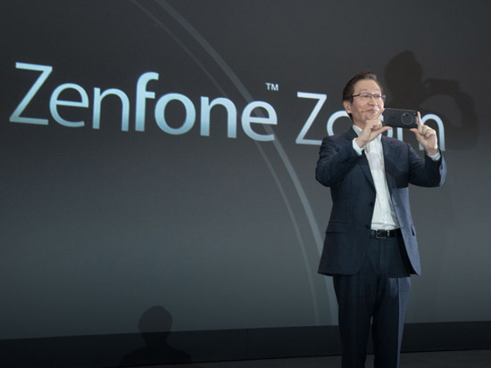 參數(shù)黨大愛，華碩手機(jī)兩款新力作閃耀CES