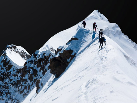 3年坐穩(wěn)全球前三，復(fù)盤華為手機(jī)變革路