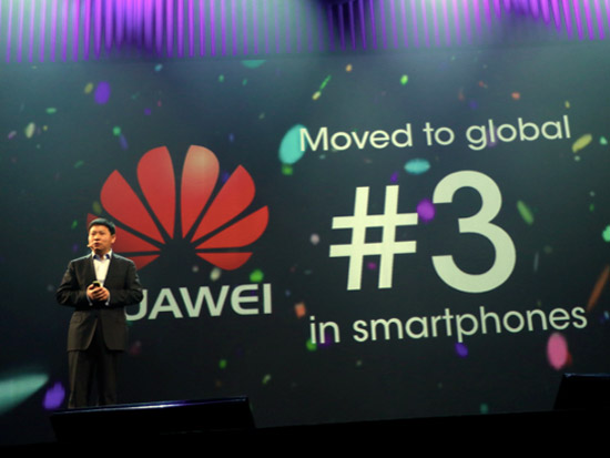3年坐穩(wěn)全球前三，復(fù)盤華為手機(jī)變革路