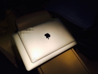 原來長(zhǎng)這樣，12寸MacBook Air屏幕曝光