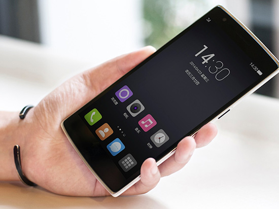 1422330046771008.jpg 怪獸級配置 傳一加2或延遲發(fā)布