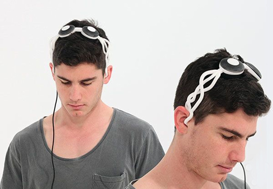 對不起！我的耳機(jī)就是比你炫?。ㄒ唬?/></span></p><p><span style=