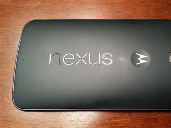 Nexus6再遇工藝問(wèn)題 后蓋字母貼片掉漆