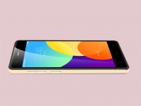 小霸王又搞機(jī)，這次的產(chǎn)品叫小甜甜