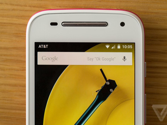 摩托羅拉新款低端機來了，900元而已