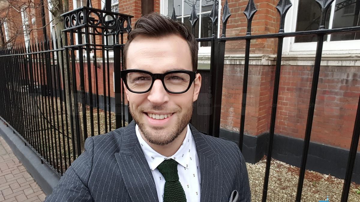 秒殺iPhone 6？！三星S6官方樣張公布