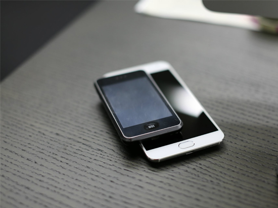 黃章楊顏唱雙簧，魅族MX5設計提前看！