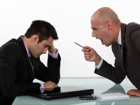 噓，這個(gè)手表應(yīng)用讓老板知道就慘了