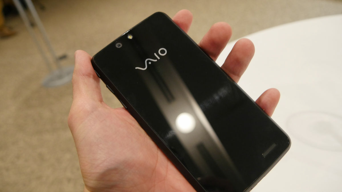 VAIO首款手機(jī)上市，配置一般卻不便宜