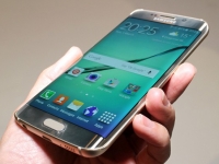 觸屏失靈，玻璃良率低，三星S6出貨堪憂