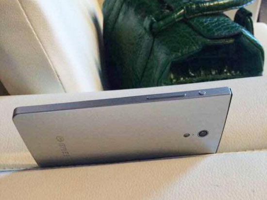 大跌眼鏡！此乃董明珠口中3年不換的格力手機(jī)（多圖）