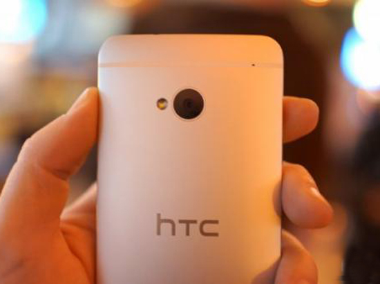 1426823064663497.jpg HTC One M7死心吧,Lollipop 5.1沒你的份!