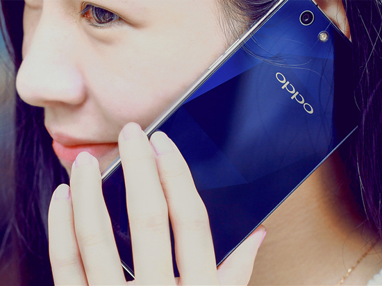 璀璨致美顏值爆表，OPPO R1C體驗(yàn)評(píng)測