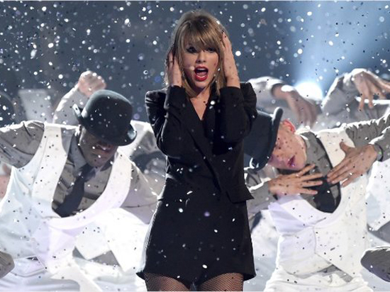 這是要進軍色情業(yè)？泰勒?斯威芙特買下色情網(wǎng)站域名