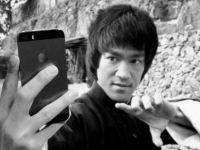 蘋果又爆新專利：解鎖設(shè)備全靠自拍