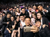 加速布局線(xiàn)下渠道，越來(lái)越“重”的樂(lè)視