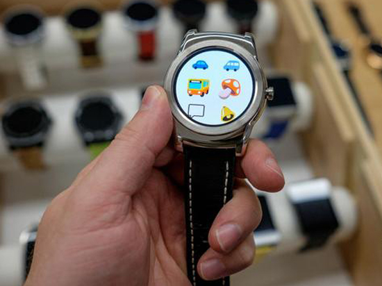 先下手為強(qiáng)，谷歌升級(jí)Android Wear對(duì)抗蘋果