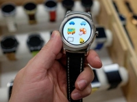 先下手為強(qiáng)，谷歌升級(jí)Android Wear對(duì)抗蘋(píng)果