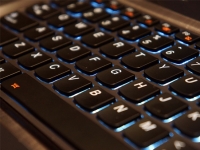 谷歌新專(zhuān)利：鍵盤(pán)空格鍵不翼而飛了？