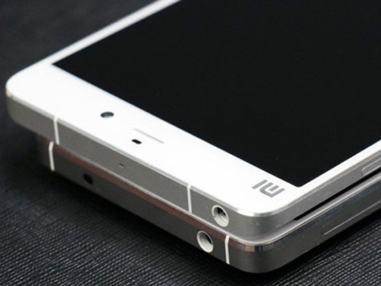 小米7月將發(fā)最強(qiáng)戰(zhàn)機(jī)：雙旗艦護(hù)航