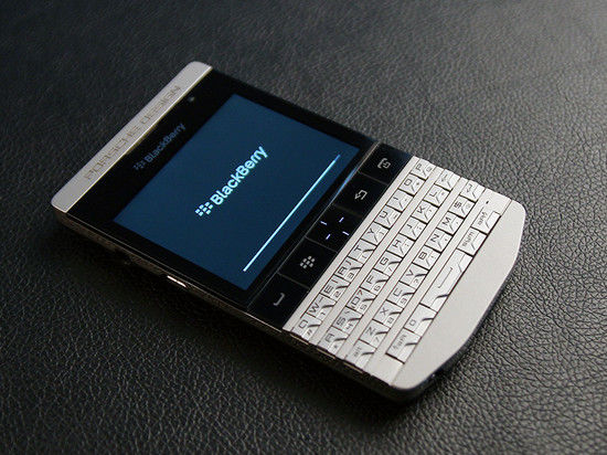 慘！手機(jī)業(yè)務(wù)萎縮 黑莓將全球裁員
