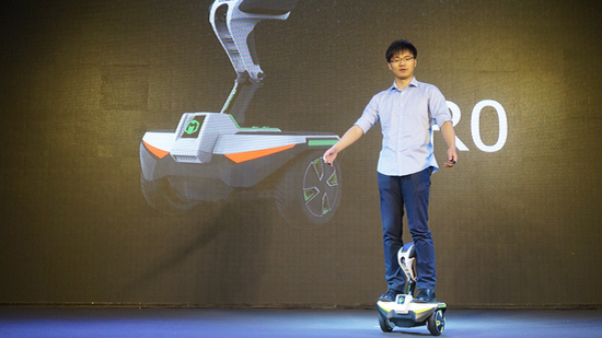 樂行太拼了！全球首款2999元兩輪平衡車震撼登場！