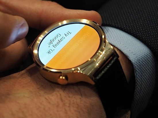 視頻丨宿敵對(duì)決 Apple Watch與安卓手表如何選