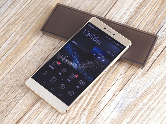 華為手機(jī)單月破千萬(wàn)銷量 國(guó)產(chǎn)手機(jī)第一位指日可待!