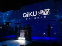 360搞機玩雙槍，奇酷全盤收購大神手機