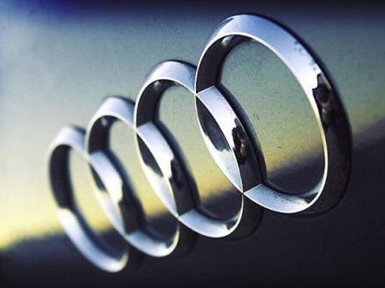 奧迪寶馬將推純電動車 欲戰(zhàn)特斯拉Model X