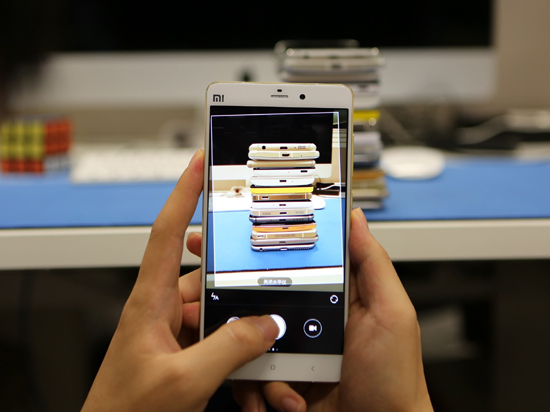 小米華為小心了！智能機(jī)需求將低于預(yù)期
