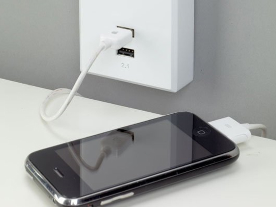 科普貼！99%的人都不知道手機(jī)電腦電池的四大誤區(qū)