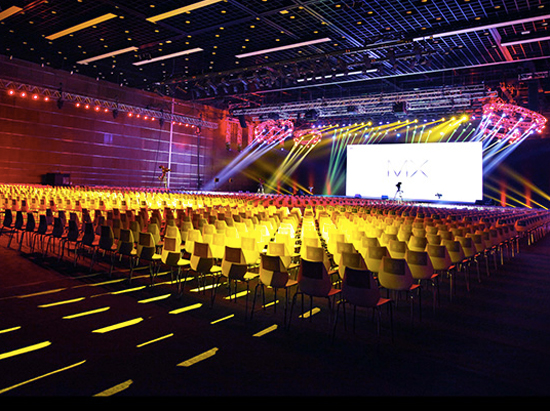 魅族MX5發(fā)布：高性能新系統(tǒng)，1799元起