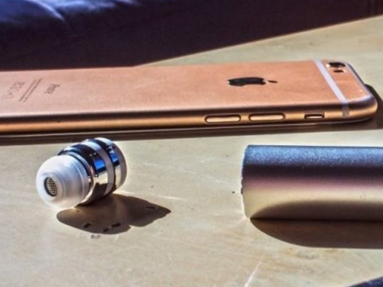 全球最小藍牙耳機：僅單個入耳式耳機大小
