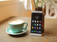 無(wú)邊框的千元機(jī)，樂(lè)視超級(jí)手機(jī)1使用體驗(yàn)