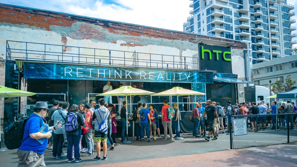 視頻：在虛擬世界行走，新版HTC Vive上手