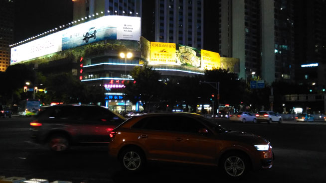 格力手機(jī)評(píng)測(cè)：這貨真值1600元？