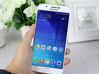 三星手機(jī)持續(xù)放大招 蘋果能否抗得住？