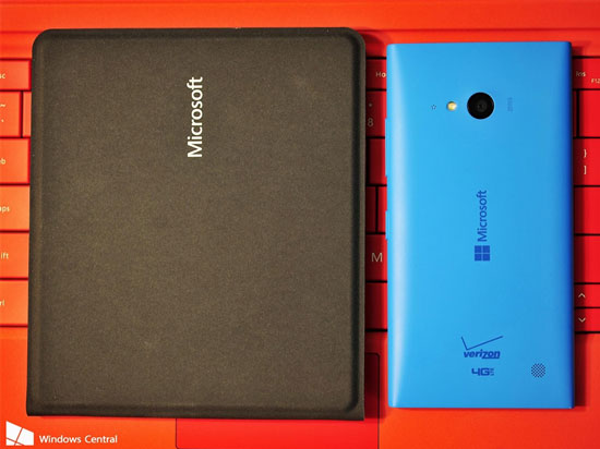 手感不賴！微軟可折疊藍牙鍵盤超薄體驗