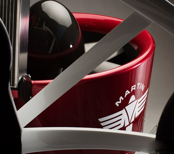 土豪級玩物！160萬“鋼鐵俠”戰(zhàn)衣京東開售