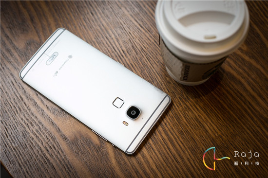 又要窒息了，樂視超級手機(jī)Max圖賞