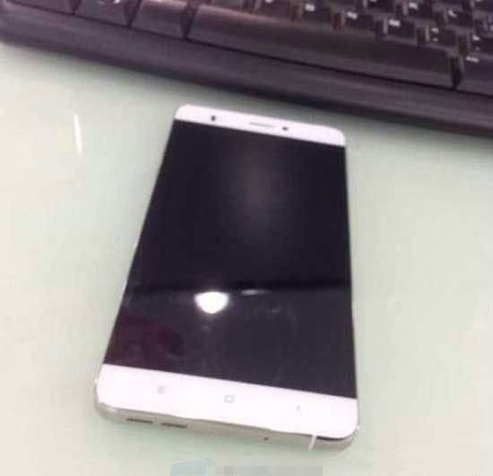 小米5真機(jī)曝光，和樂視手機(jī)神相似！