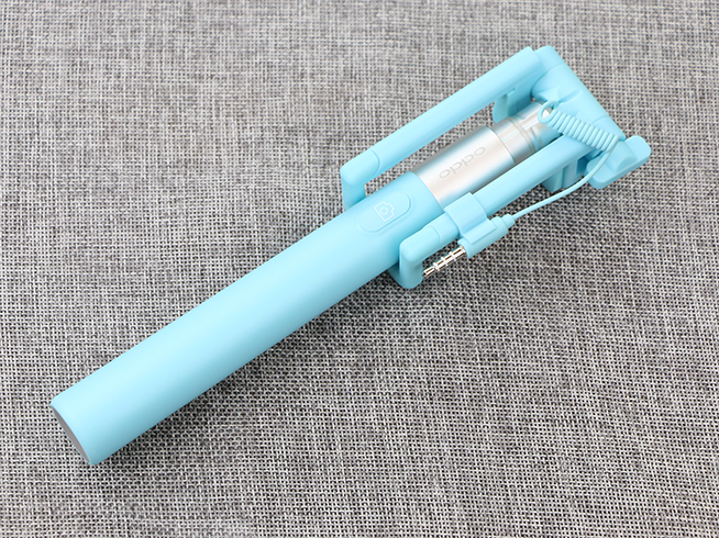 又騷又亮性價比高，OPPO自拍桿輕體驗