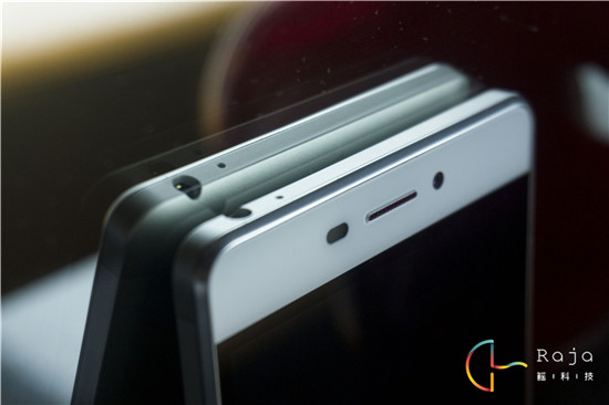 千元金屬指紋機(jī)，中興威武3圖賞