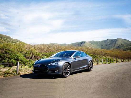 科客晚報(bào) Win 10升級(jí)問(wèn)題多多，一加撕逼小米，小米4刷上WP 10