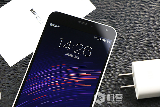 這樣才爽嘛！玩手游就是要這些手機(jī)！