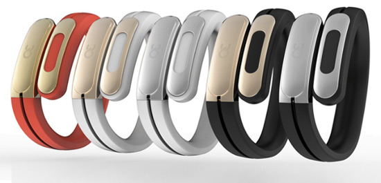 逼格滿滿！可以當(dāng)手鐲戴的Helix藍(lán)牙耳機(jī) 