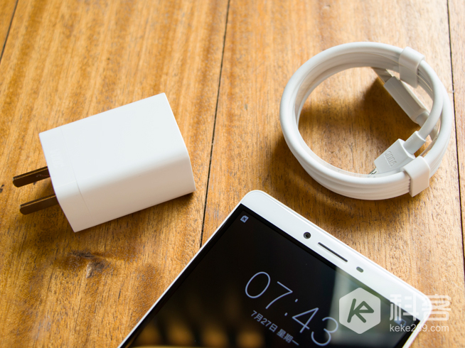 豈止于大！金屬美機(jī)OPPO R7 Plus體驗(yàn)評測