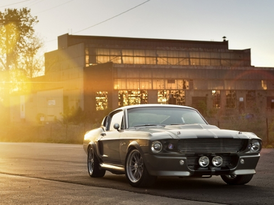 駕車(chē)想防曬？有這種智能玻璃就夠了