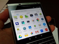 黑莓也來這招？Passport銀色版運(yùn)行Android